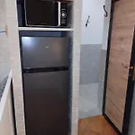 Sleeps 11 - Sea View - Balcony - Parking