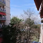 Sleeps 11 - Sea View - Balcony - Parking
