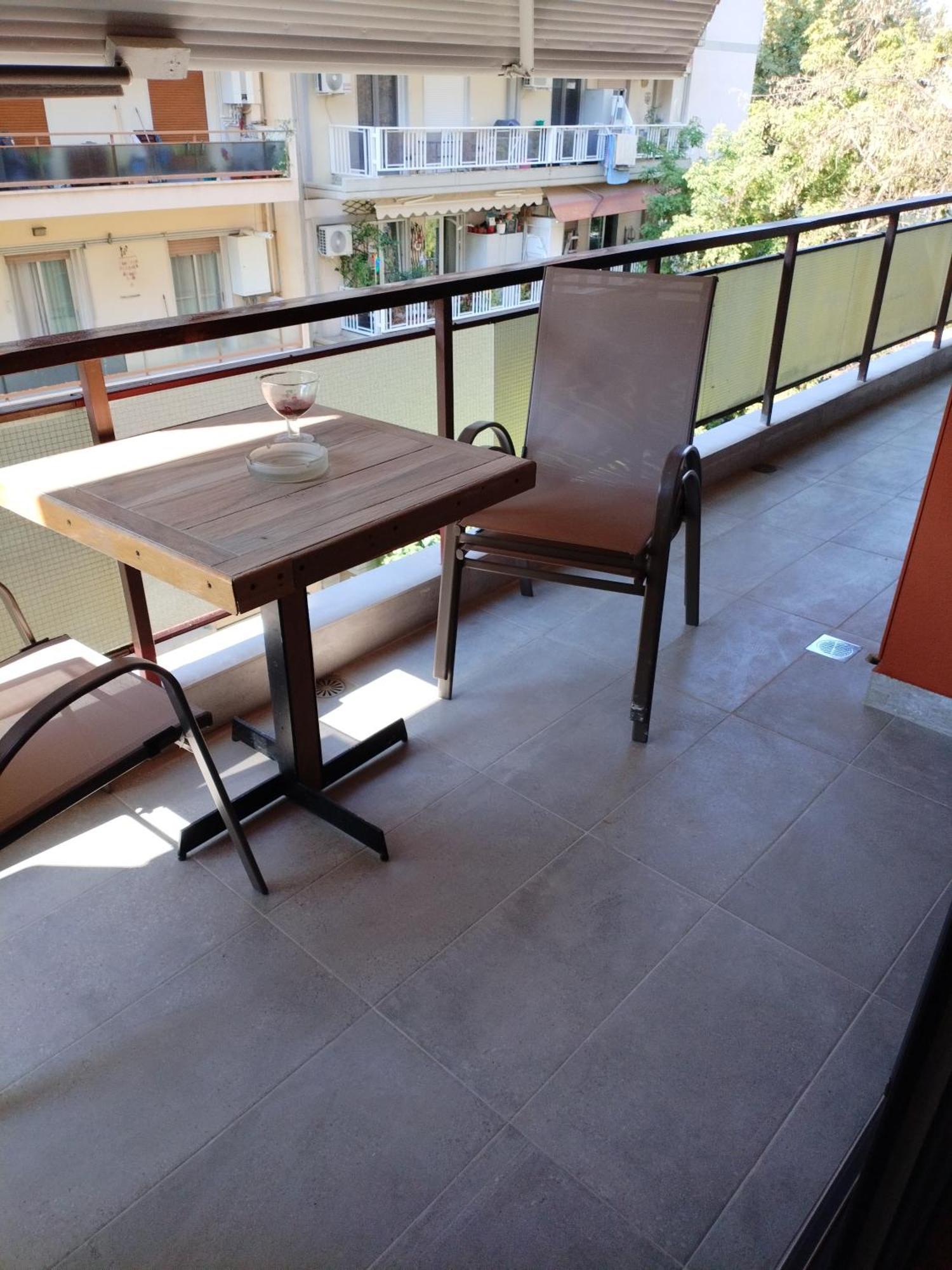 Sleeps 11 - Sea View - Balcony - Parking Thessaloniki