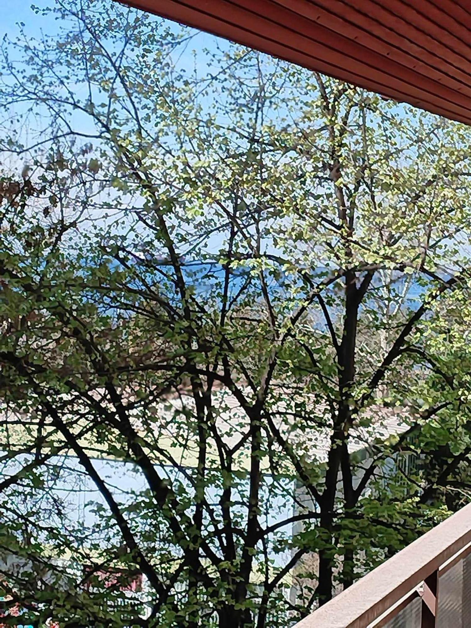Sleeps 11 - Sea View - Balcony - Parking Thessaloniki